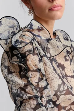 Malina Angeline blus