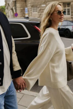 Malina Anouk Yve Sweater