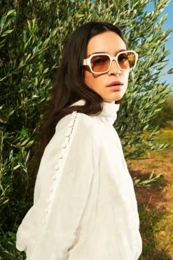 Malina Cora blus
