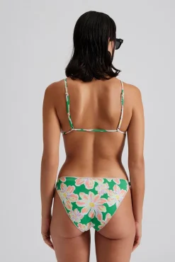 Malina Fleurine bikinitrosa