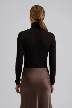 Malina Quinn topp