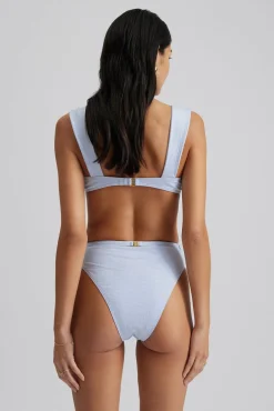 Malina Sirine bikinitrosa
