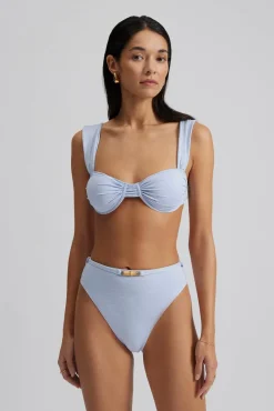 Malina Sirine bikinitrosa