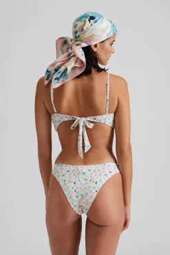 Malina Viola bikinitrosor